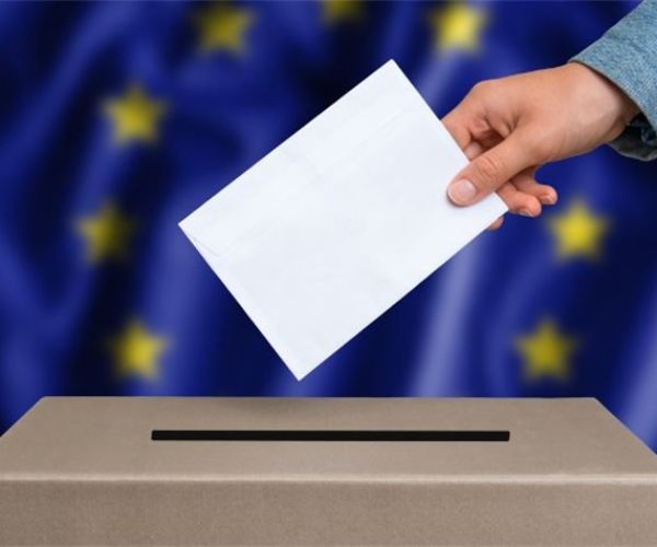 Elezione dei membri del Parlamento europeo da parte di cittadini dell'Unione residenti in Italia